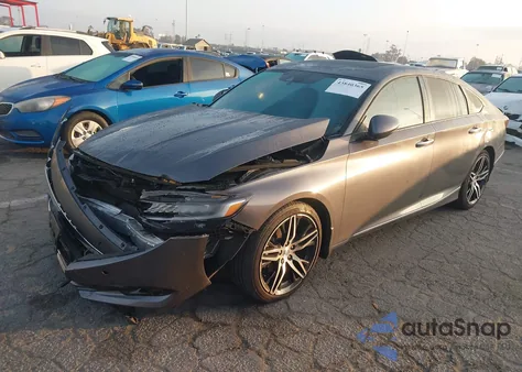 2022 Honda Accord Touring z USA, uszkodzony, nr VIN 1HGCV2F99NA007399
